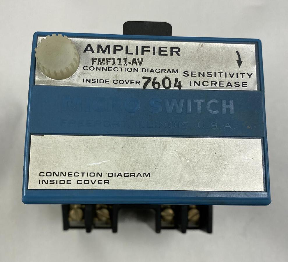 Used Micro Switch,FMF111-AV,Proximity Control Amplifier Input 120VAC 50/60 HZ