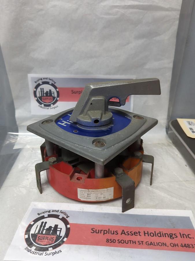 Used LEXINGTON SWITCH & CONTROLS,S-201-90,2-POS HI-LO SWITCH 600V 200A 60HZ PRE-OWNED