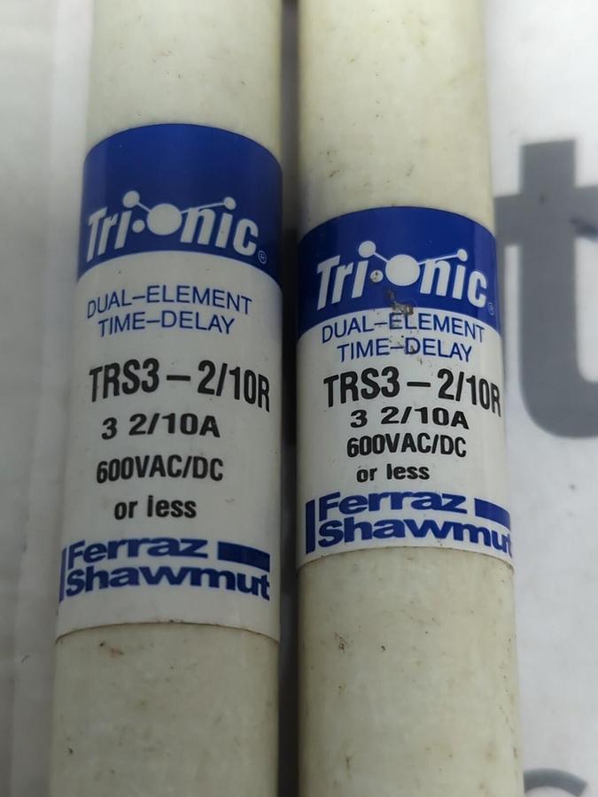 FERRAZ SHAWMUT,TRS3-2/10R,TRI-ONIC 3-2/10 AMP FUSE LOT OF 2 NOS