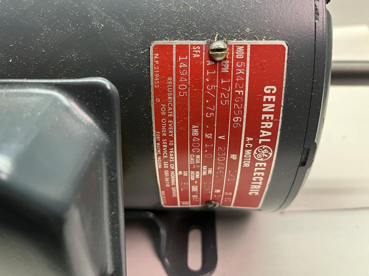GE,5K42FG2566,AC MOTOR 1/3HP 3PH 1725RPM