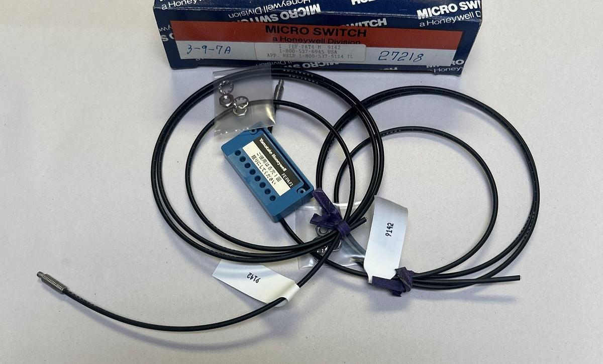 HONEYWELL,FEF-PAT4-M,FIBER OPTIC CABLE PHOTOELECTRIC SENSOR NOS
