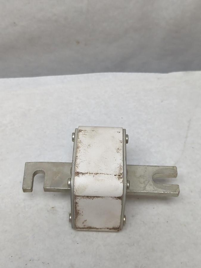 Used COOPER BUSSMANN,170M6219,SQUARE BODY HIGH SPEED FUSE 1600 AMP 600/700V PRE-OWNED