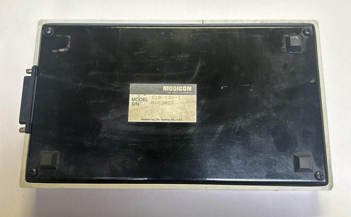Used MODICON,110-132,MODEL 480 PROGRAMMER TOUCHPAD