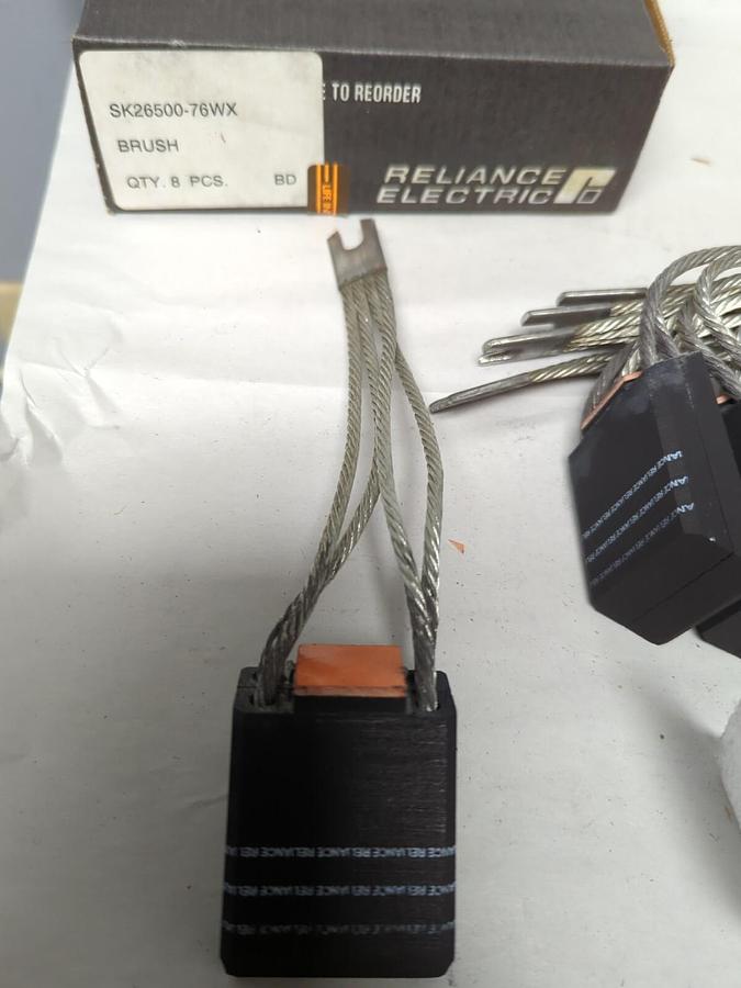 RELIANCE ELECTRIC,SK26500-76WX,CARBON MOTOR BRUSHES BOX OF 8 PIECES NOS