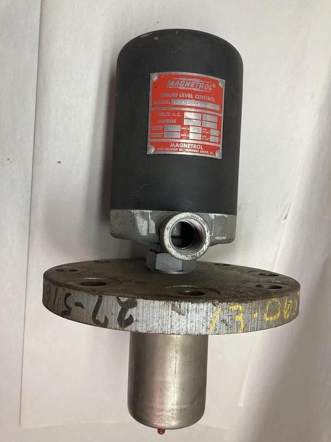 Used Magnetrol,A153F-TDM-KS1D4-S1D4,Liquid Level Control 115/230Vac 13/6.5A 240PSIG