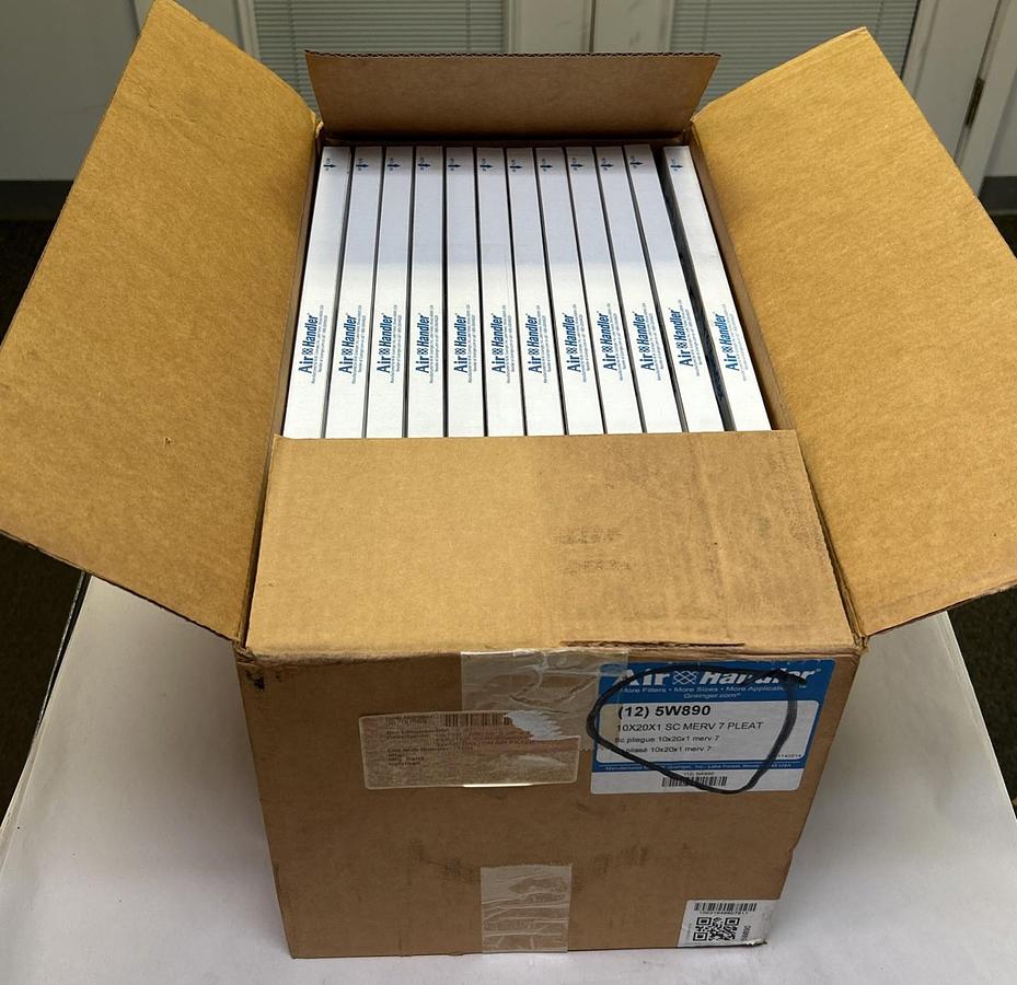 AIR HANDLER,5W890,SYNTHETIC PLEATED MERV 7 AIR FILTER 10X20X1 BOX OF 12 NOS