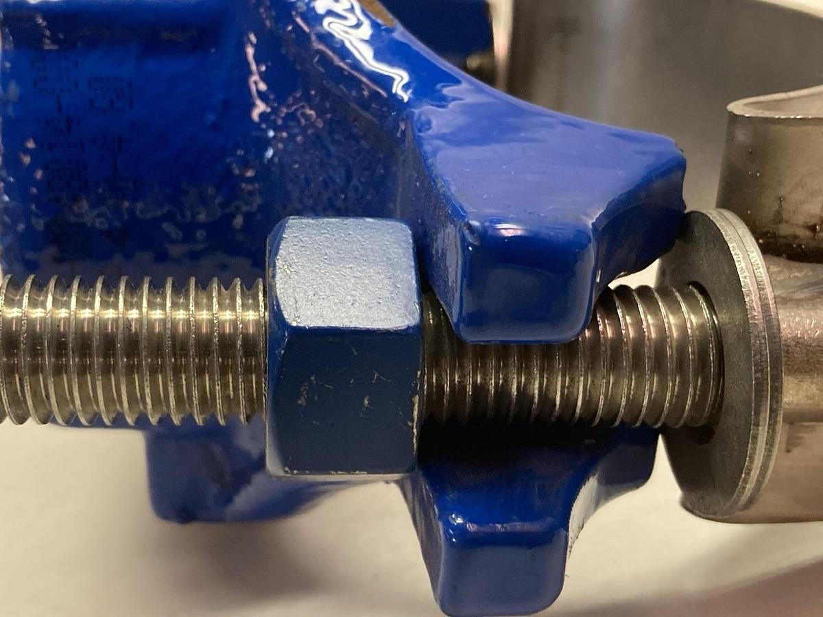 Smith-Blair,SB12009,Service Saddle 2-1/2 Inch Bore