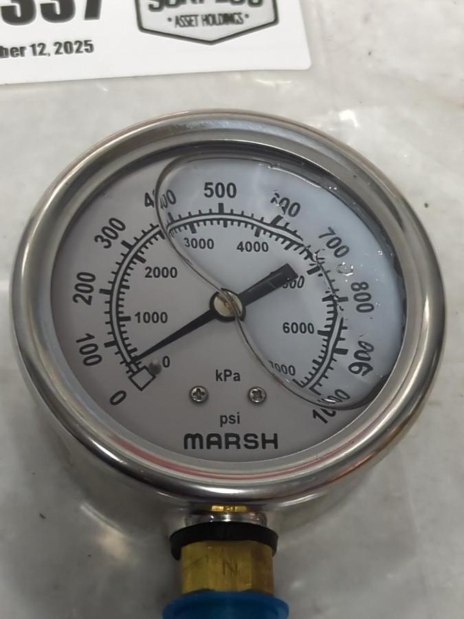 Used MARSH,0-100,GAUGE 2-1/2 IN FACE 1/4 IN NPT BOTTOM CONNECTION PRE-OWNED