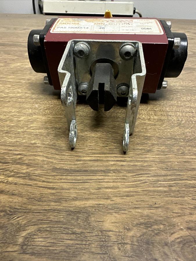 Used Watts Water Technologies,PAS180M3-14,Pneumatic Valve