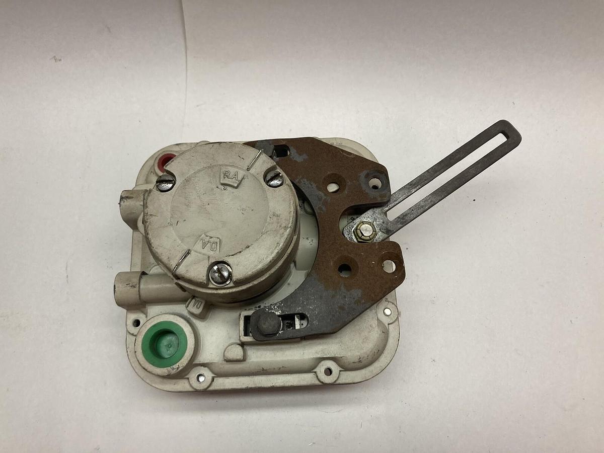 Used Honeywell,T-33772A,Electric Pneumatic Transducer