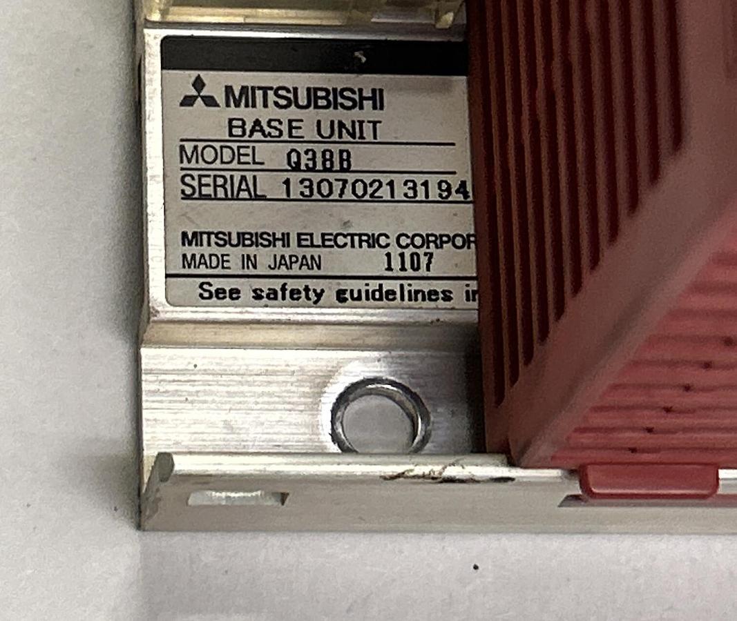 Used MITSUBISHI,Q38B/Q61P/Q03UDCPU/QJ71C24N / QD75MH4/QJ61BT11N/QX40/QY50,BASE UNIT