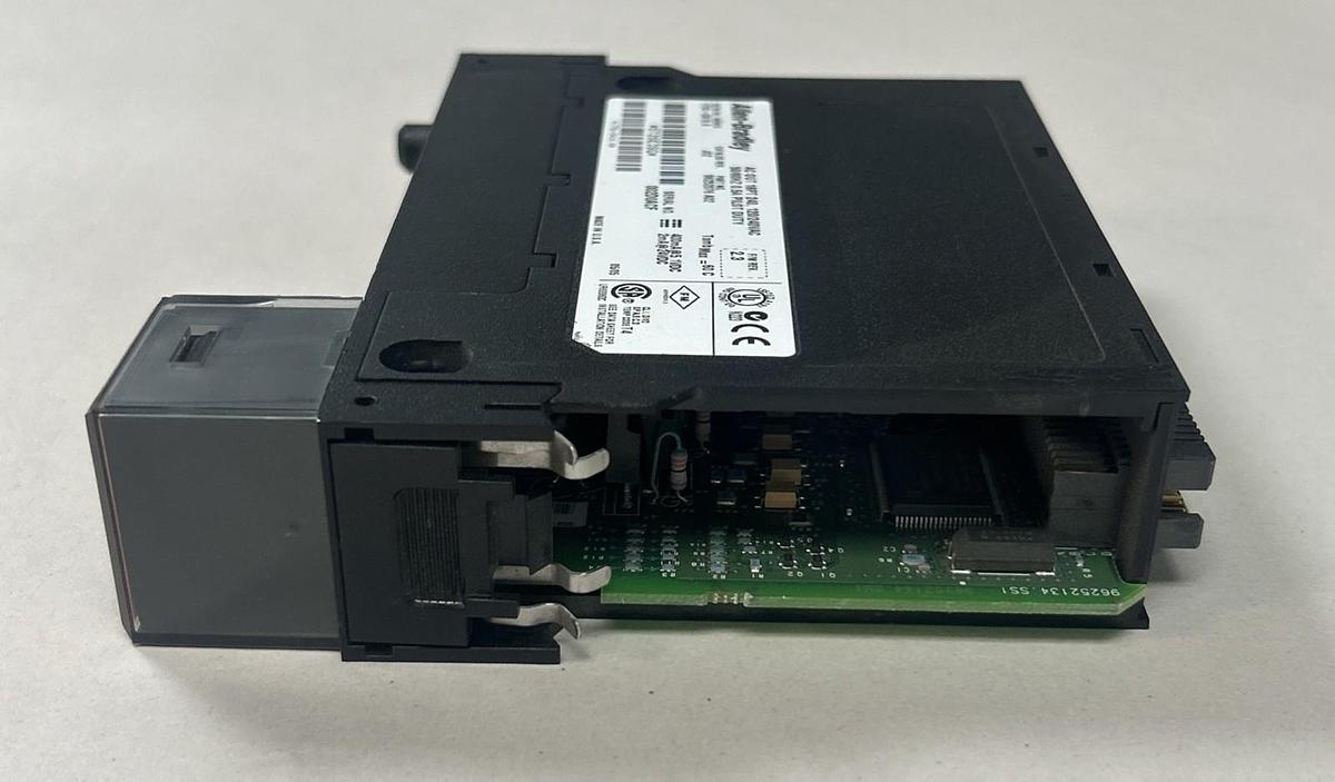 Used ALLEN BRADLEY,1756-OA16,SER A AC OUTPUT MODULE