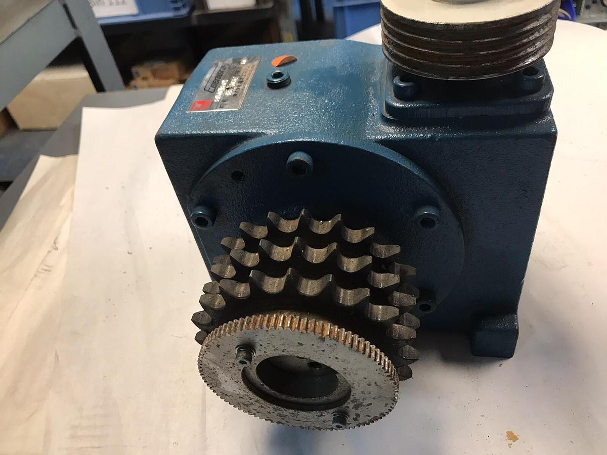 Used Tsubaki Emerworm,ED30W60Y,Gear Reducer Ratio 60