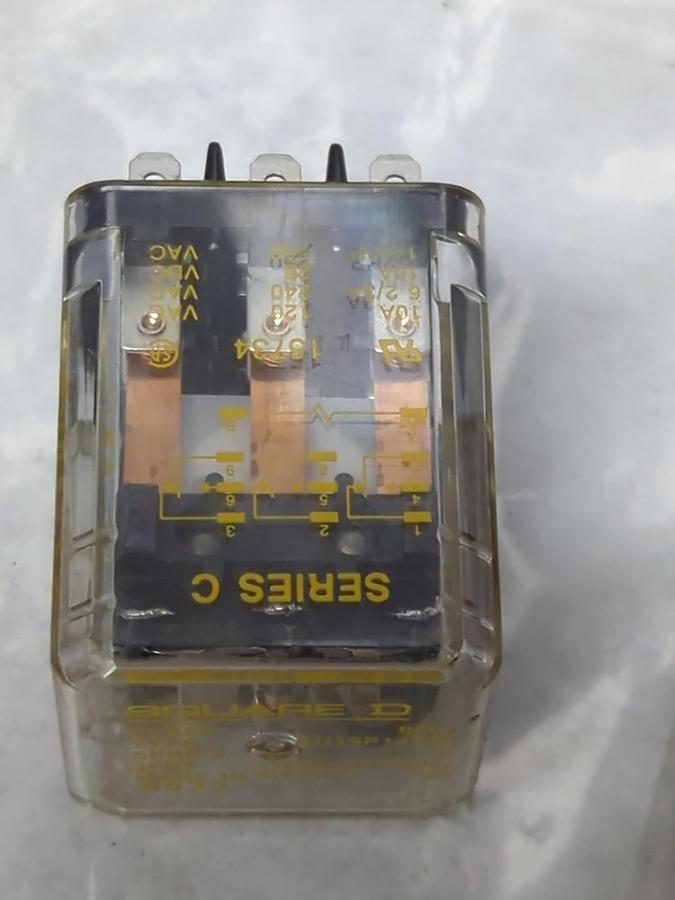 Used SQUARE D,8501-KU13P14V20,GENERAL PURPOSE RELAY SER C 120V 50/60HZ 10A LOT OF 5