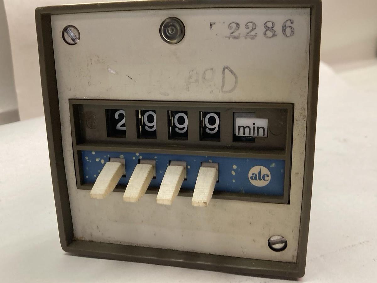 Used ATC,Type 335B351A10PX,Multi-Range Timer 120V 60Hz