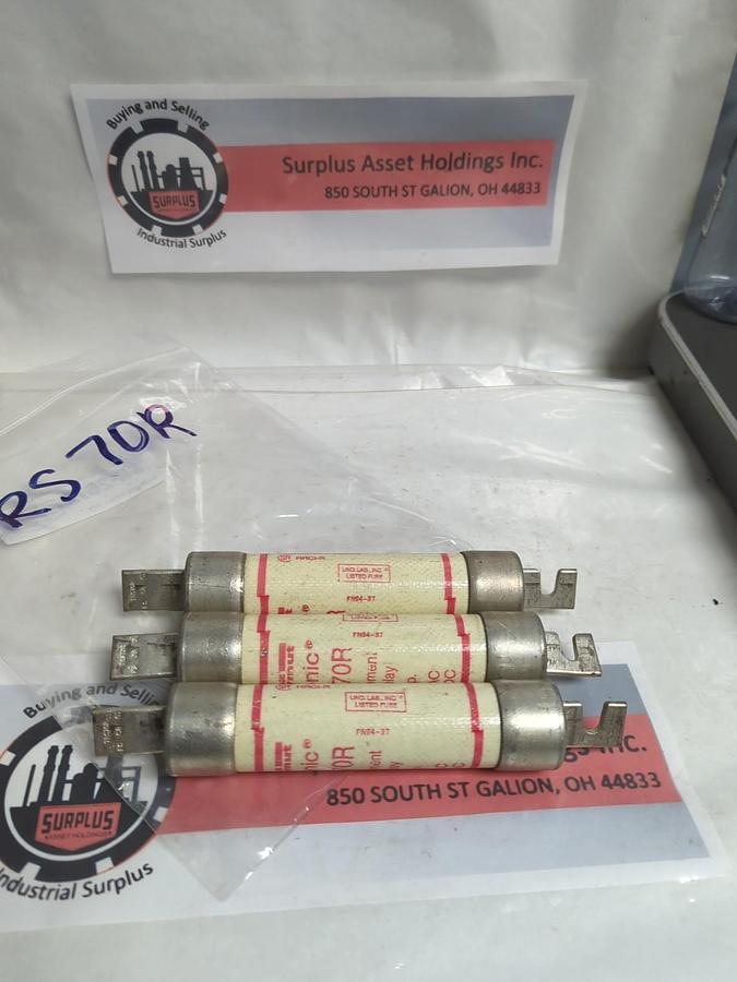 Used FERRAZ SHAWMUT,TRS70R,TRI-ONIC 70 AMP FUSE LOT OF 3 PRE-OWNED