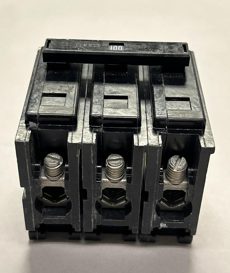 EATON,BAB3100H,CIRCUIT BREAKER 100A 240V 3P NOS