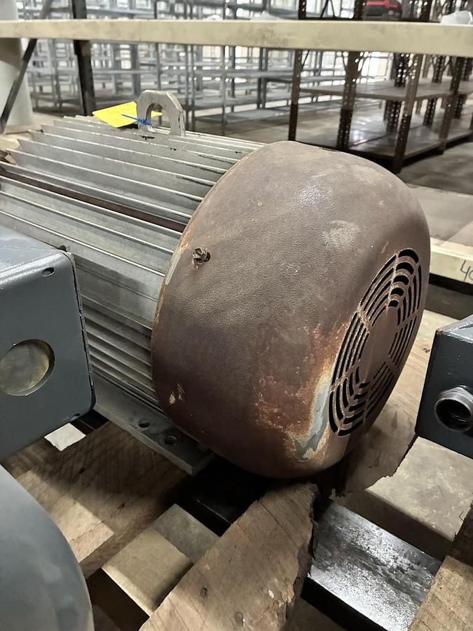 Used LINCOLN,AF4P20T61,MOTOR 20HP 1760RPM 3PH 256T