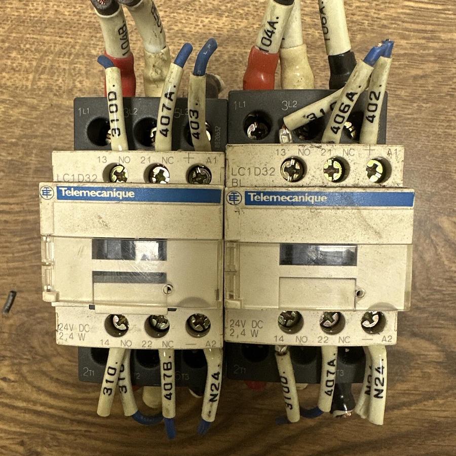 Used Telemecanique,LAD4TBDL LC1D32,Contactor LOT of 2