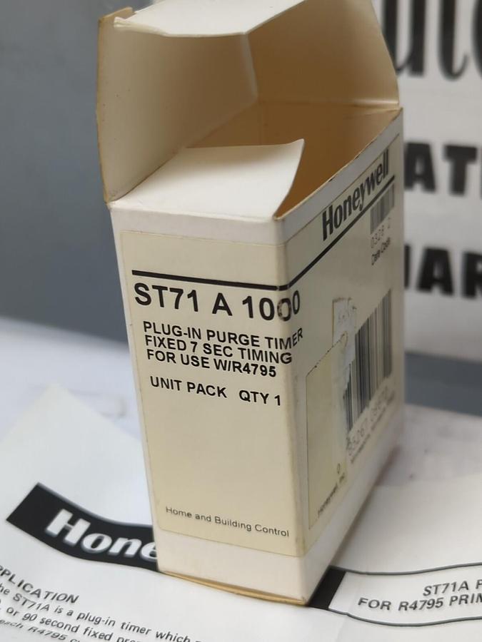 HONEYWELL,ST71-A-1000,PLUG-IN PURGE TIMER 7-SECOND NOS