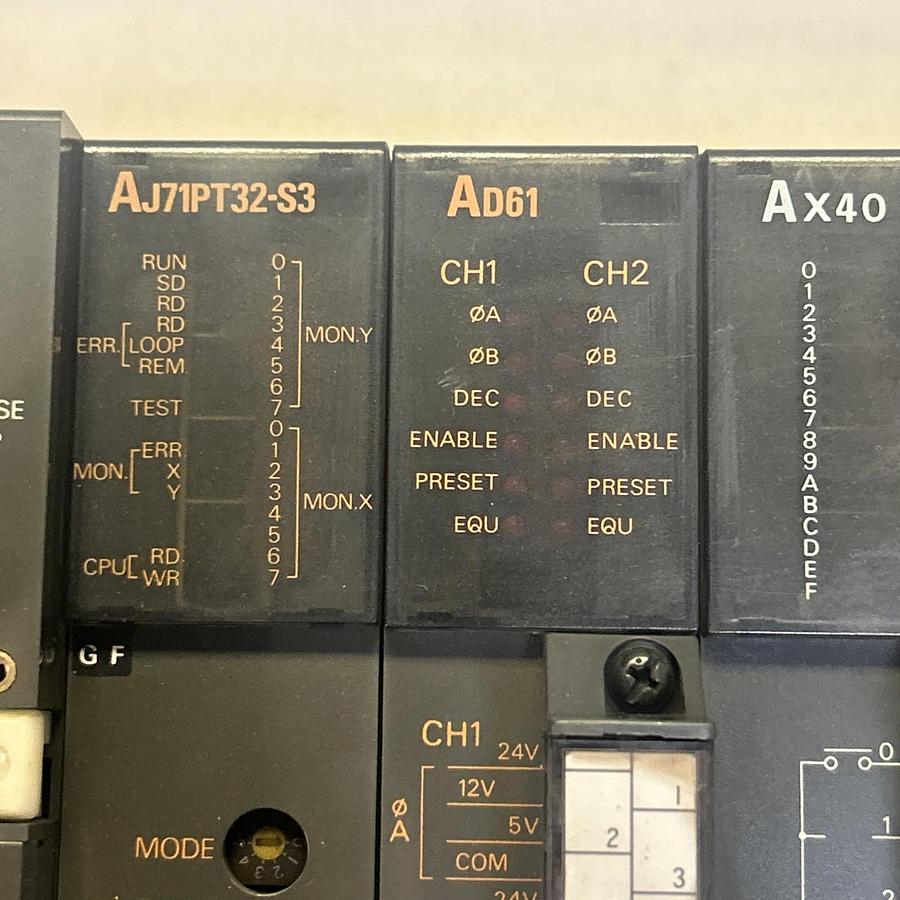 Used MITSUBISHI,A2ACPU / AJ71PT32-S3 / AD61 / AX40 / AY11 / AY41-UL,RACK ASSEMBLY