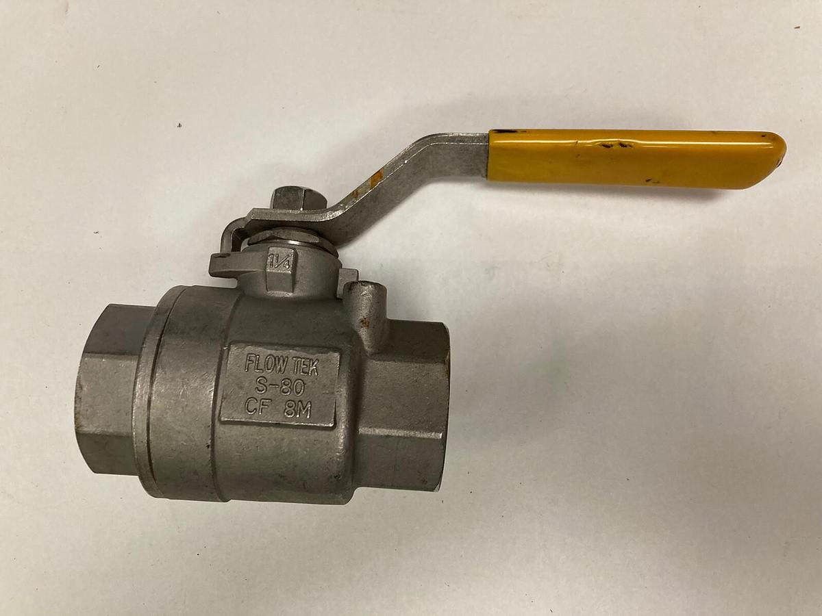 Used Flow-Tek,S-80 CF 8M,1 1/4 INCH Lockable Stainless Steel Ball Valve 1000 WOG
