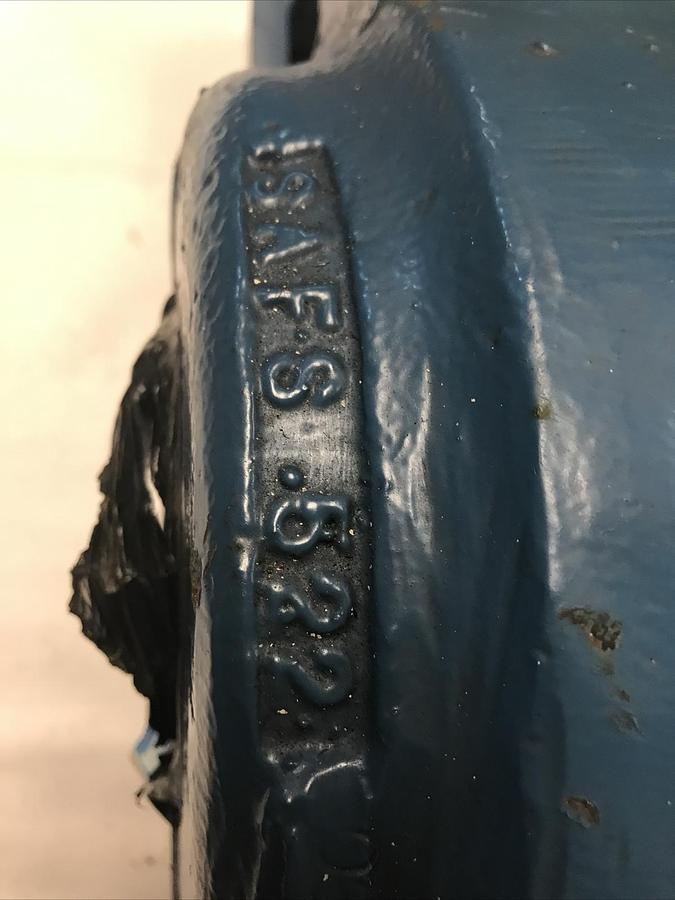 SKF,SAFS 522,Pillow Block Bearing Housing 4 Bolt NOS