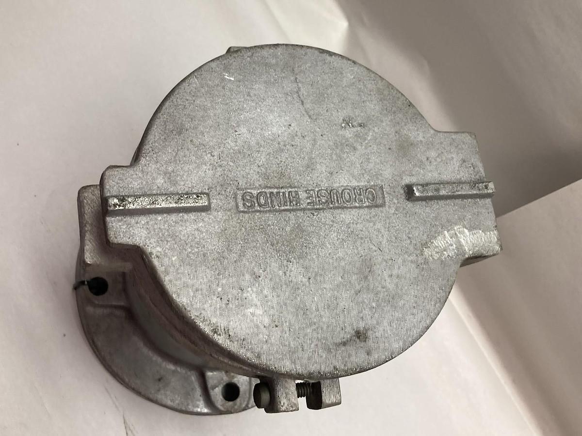 Used Crouse Hinds,AR-2042,3-Wire 4-Pole Arktite Receptacle
