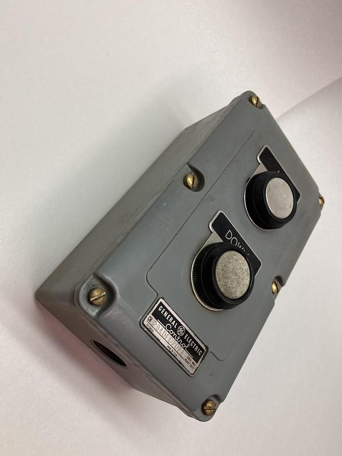 General Electric,CR2940FC202A,Push Button Station Control