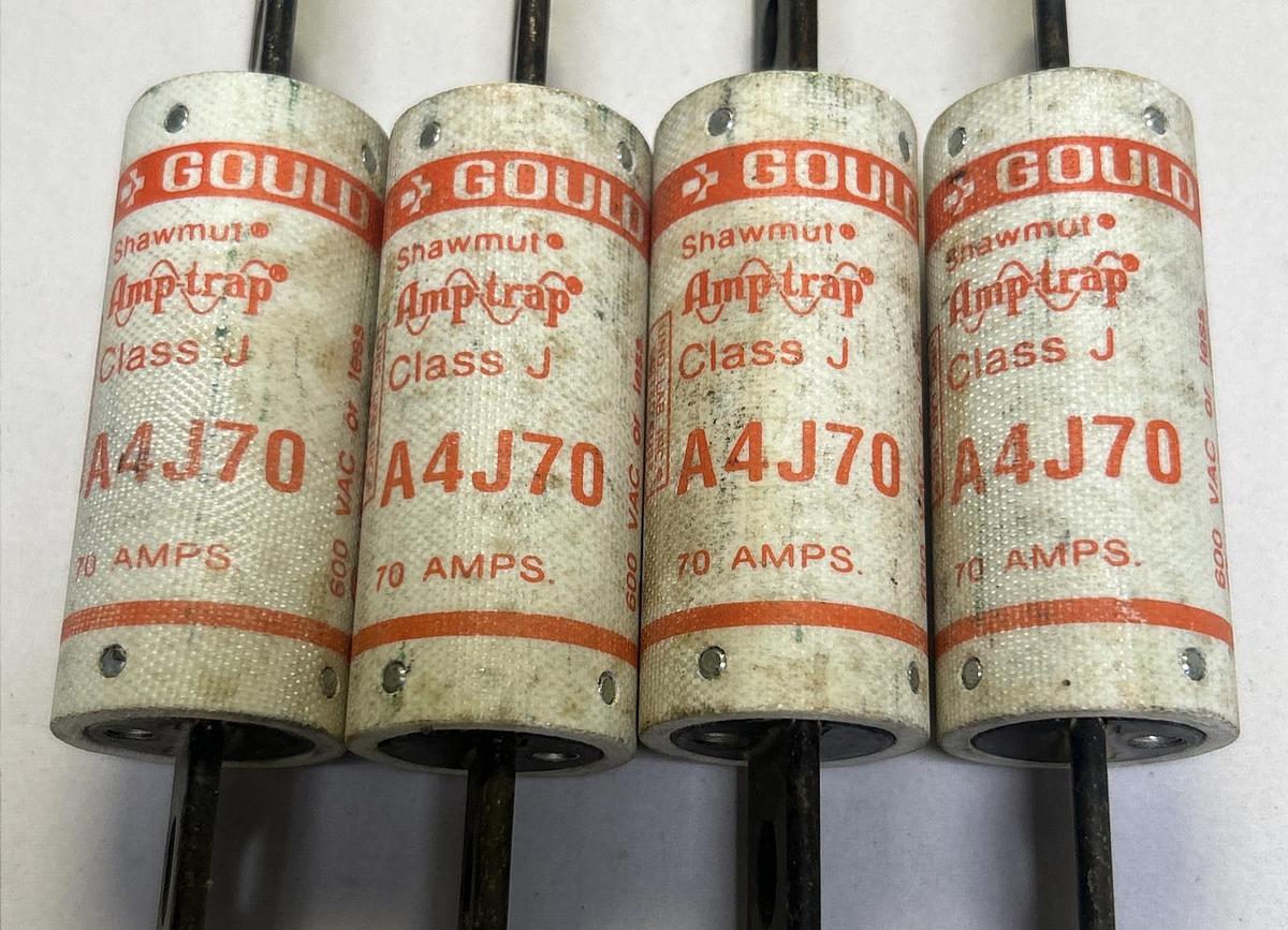 Used MERSEN FERRAZ SHAWMUT,A4J70,FUSE 70A 600V LOT OF 4