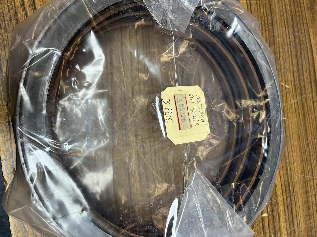 NATIONAL,55226,OIL SEAL LOT OF 3