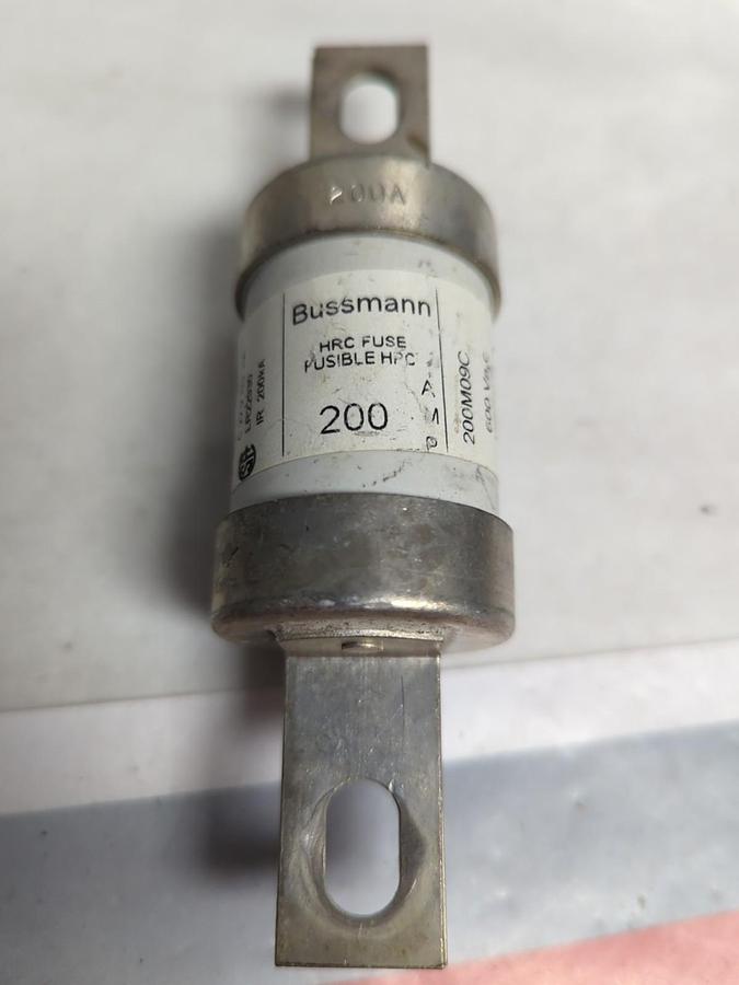 Used BUSSMANN,200M09C,HRC FUSE 200 AMP PRE-OWNED