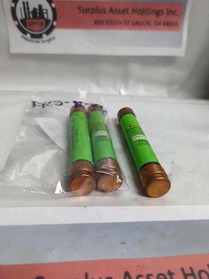 Used COOPER BUSSMANN,FRS-R-20,FUSETRON FUSE 20 AMP LOT OF 3 PRE-OWNED