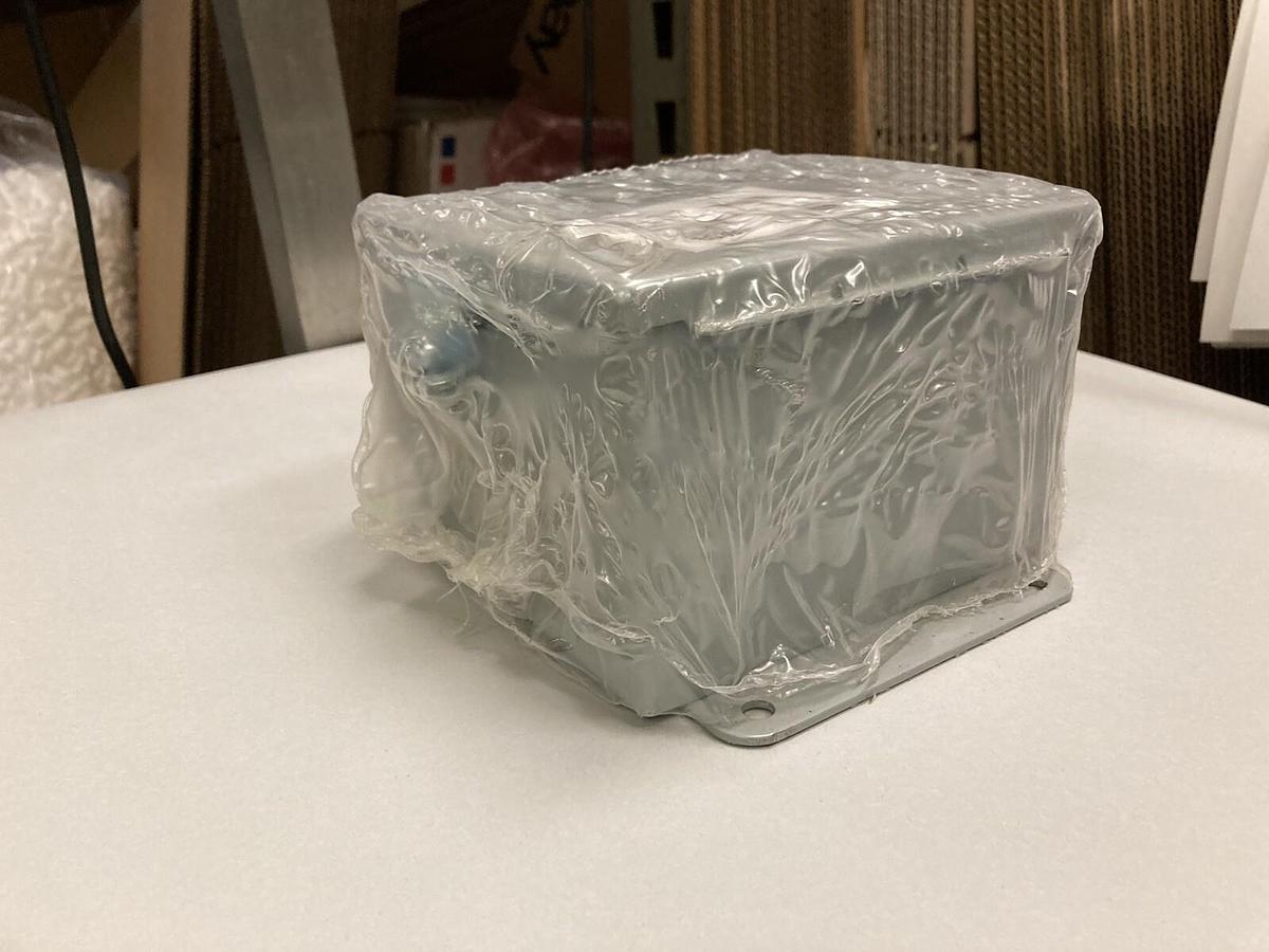 Used Nvent Hoffman,A606CH 55390,JIC Box