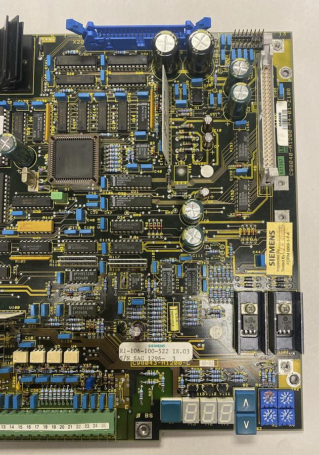 Used SIEMENS,R1-106-100-522,CONTROL BOARD SIMOREG REFURBISHED