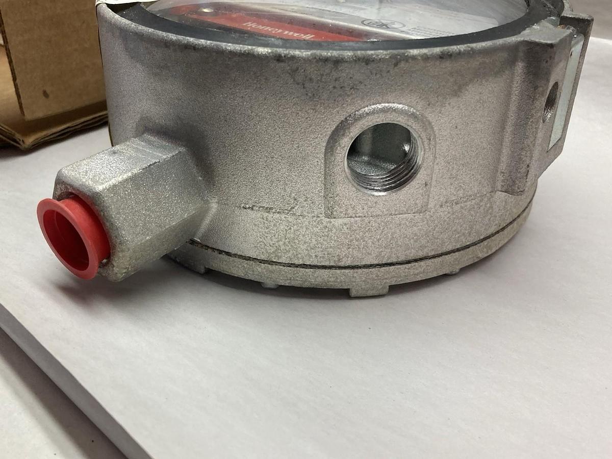 Honeywell,97-0843,Gas Pressure Switch Rev C