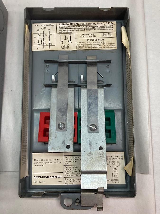 Used Cutler-Hammer,9115H171G,3-Pole Motor Starter and Enclosure Size 0