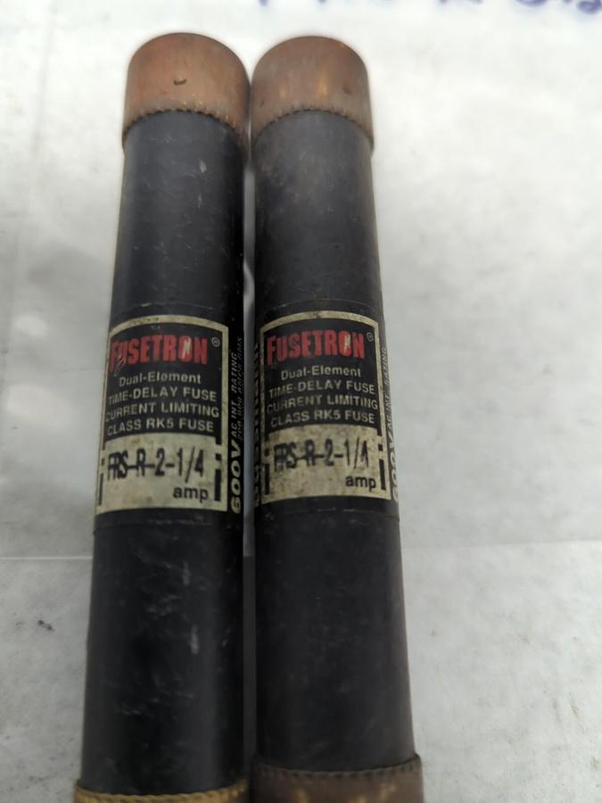Used COOPER BUSSMANN,FRS-R-2-1/2,FUSETRON 2-1/2 AMP FUSE LOT OF 2 PRE-OWNED