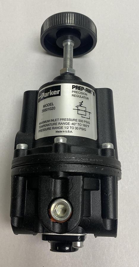 PARKER,35501020,PRECISION REGULATOR 1/4 INCH  1/2-30PSIG NOS