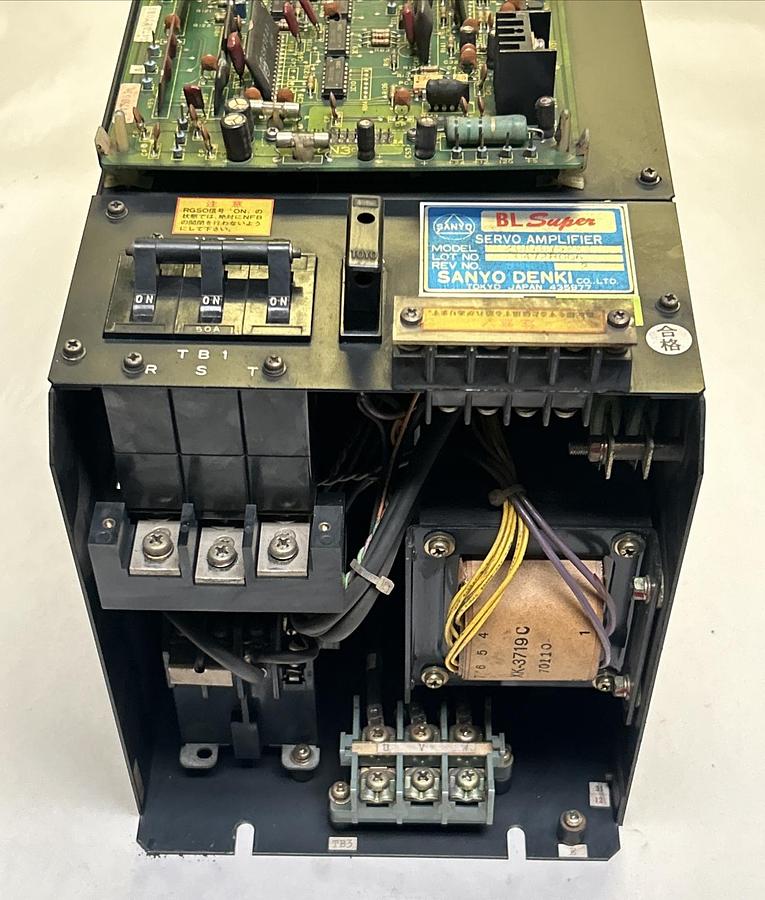 Used SANYO DENKI,20BA075FFW,SERVO AMPLIFIER