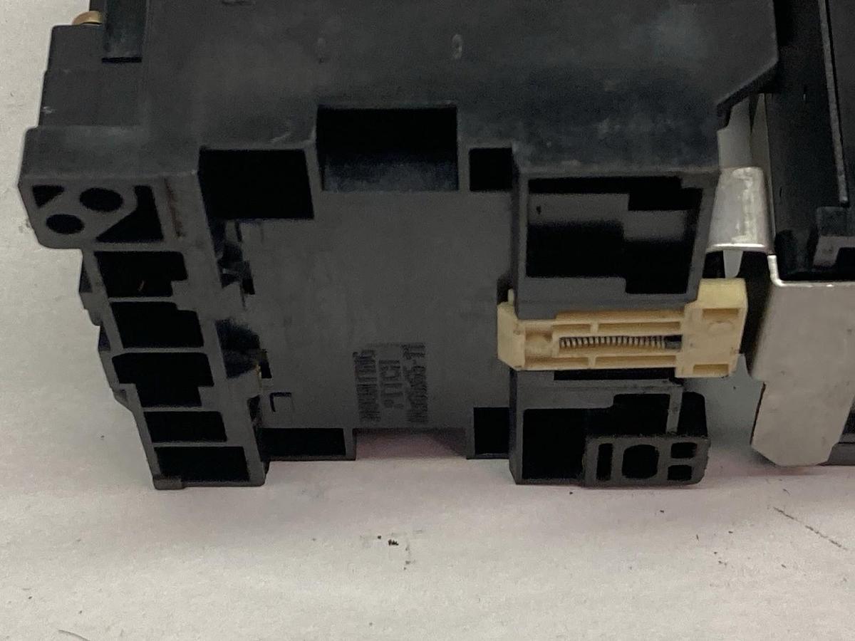 Used Mitsubishi,S-K35,Contactor w/ TH-K20TAKP-22A Solid State Overload Relay
