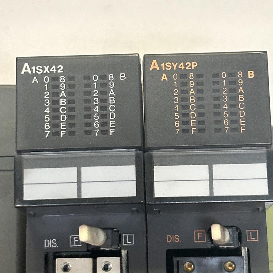 Used MITSUBISHI,A1SJHCPU,CPU UNIT W/ A1SX42 & A1SY42P MODULES