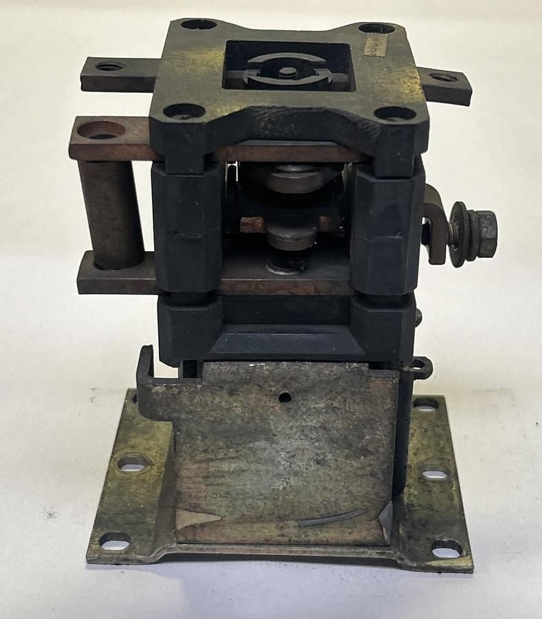 Used GENERAL ELECTRIC,IC4482CTRA701BD308X0,CONTACTOR