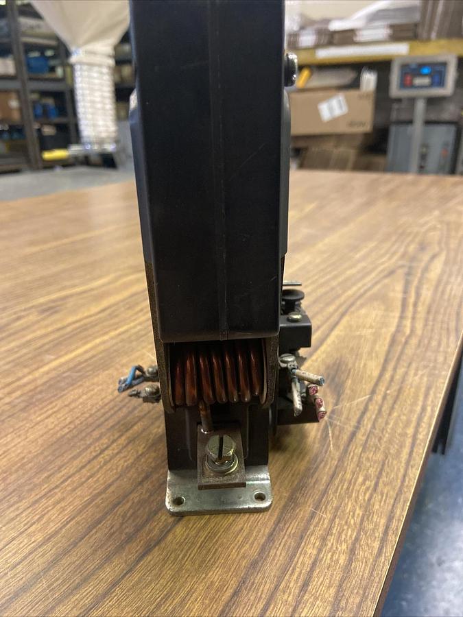 Used General Electric,DS303A 3A01GXA503XF,DC Contactor 600V 100A Coil 115/120Vdc