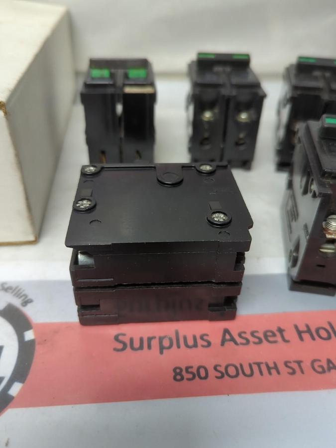 Used BRYANT,BR230,CIRCUIT BREAKER 2-POLE 30 AMP LOT OF 5 PRE-OWNED