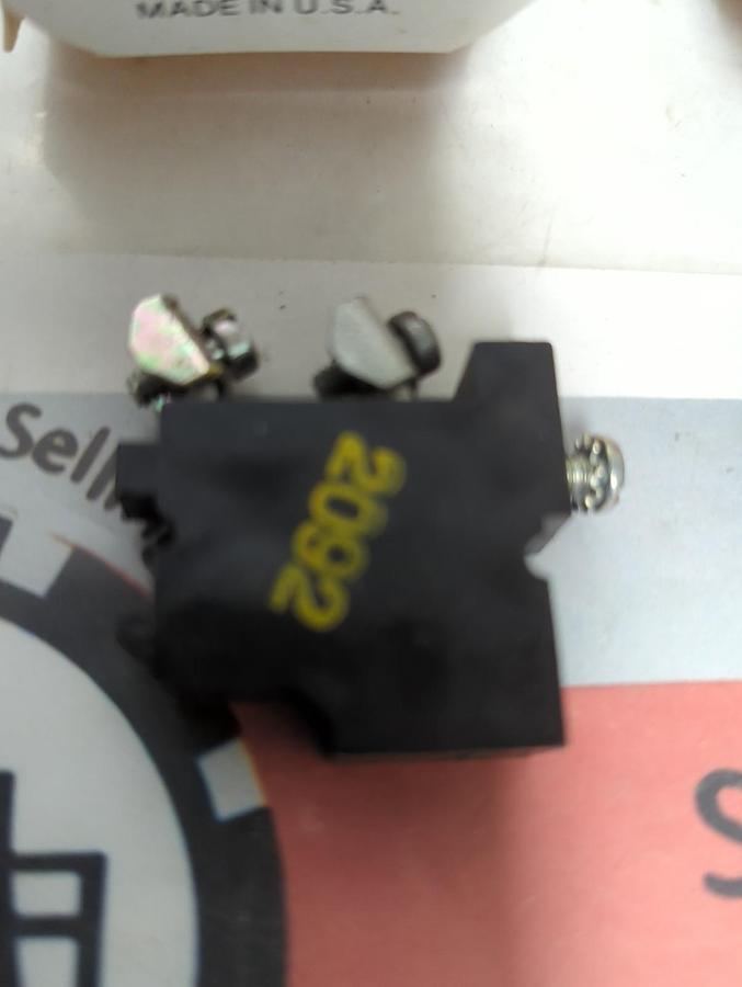 CUTLER HAMMER,C300KA2,CONTACT BLOCK LOT OF 2 NOS