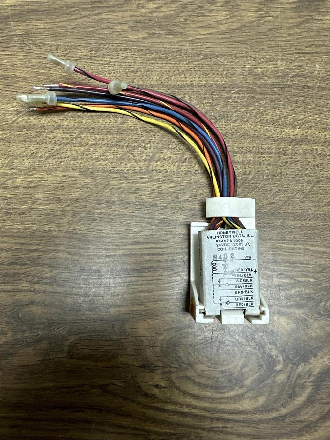 Honeywell,R8407A1009,Remote Accessory Relay