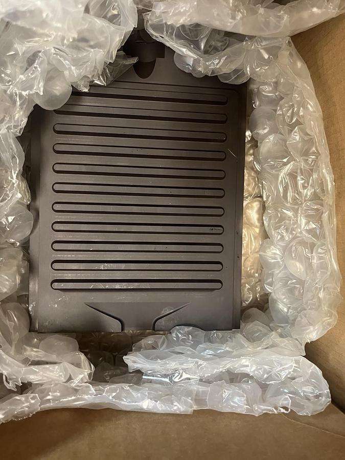 MIDLAND,180X250-SOLID-5LJLSC,DIE CASTING CHILL VENT ASSEMBLY SET OF 2