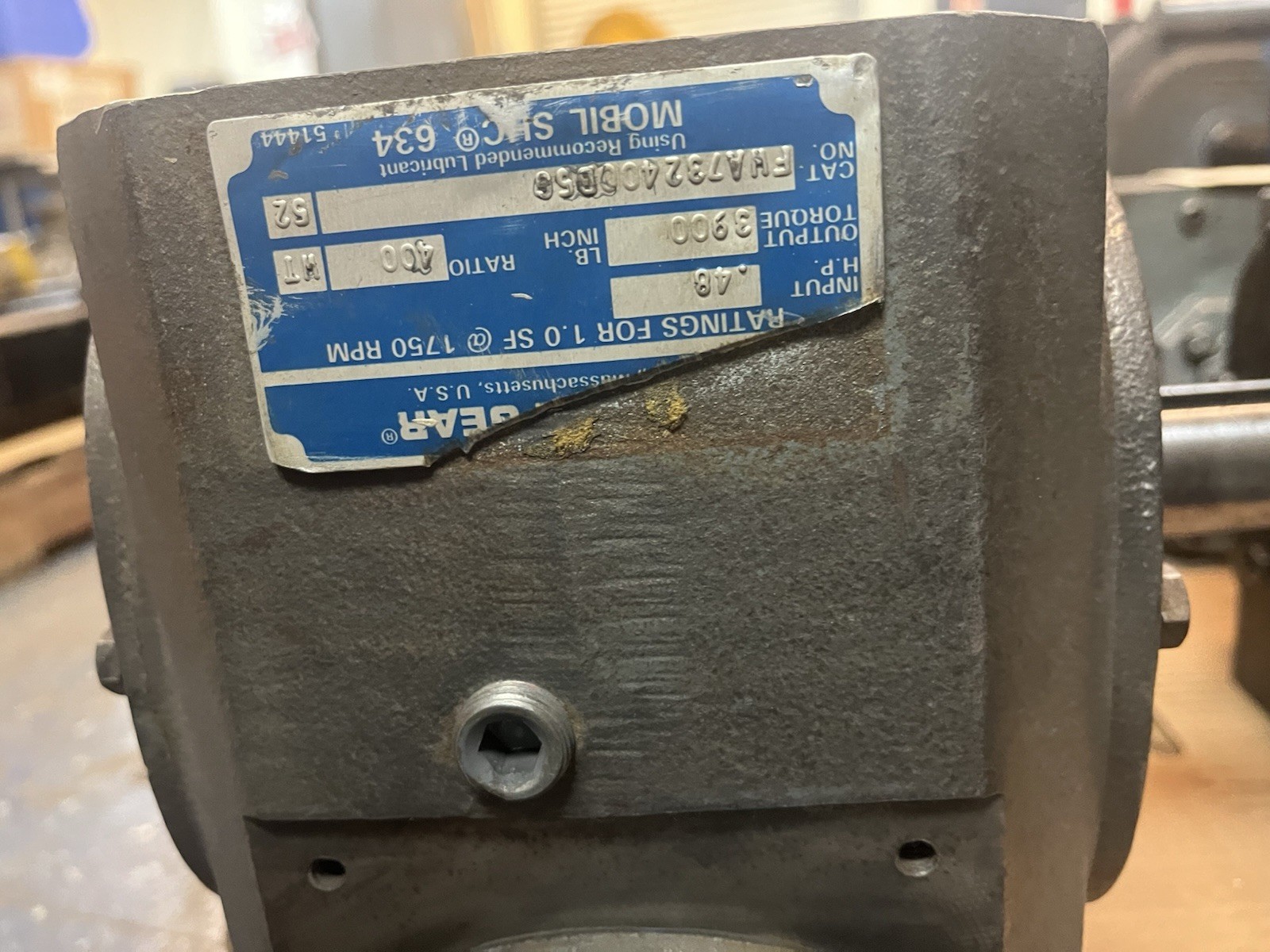 Used BOSTON GEAR,FWA732400B56,GEAR REDUCER RATIO 400 .5HP