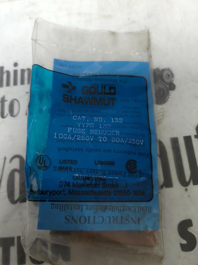Used GOULD SHAWMUT,132,FUSE REDUCER 100A/250V TO 30A/250V NEW